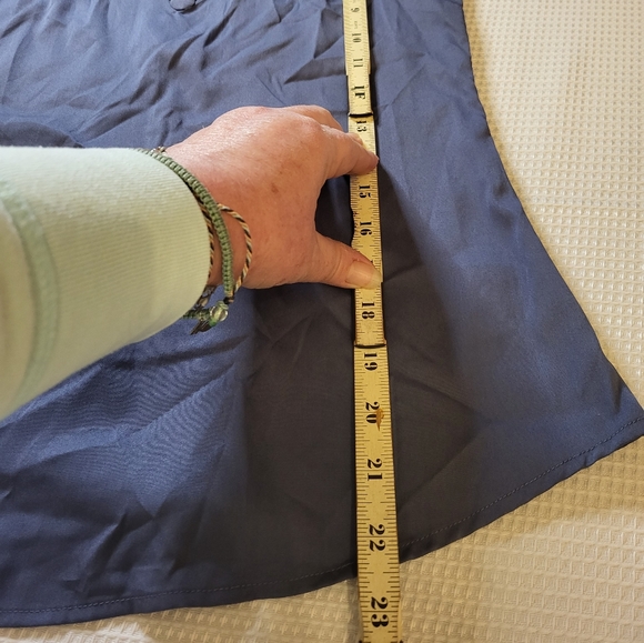 Banana Republic Women's Sleeveless Business Casual Top - Picture 10 of 10